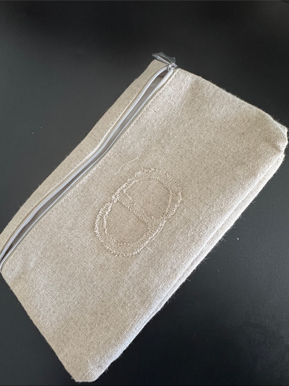 NWOT Dior Beige Linen Makeup Pouch/Clutch  with Logo Pull
